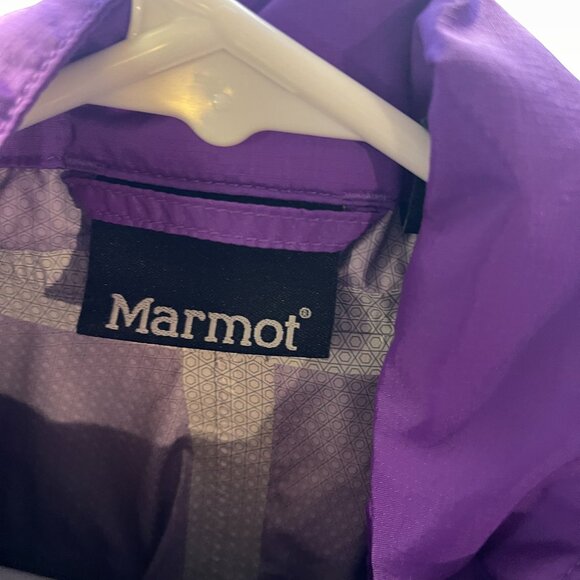 MARMOT Purple precip rain jacket SZ. med Wmn's - Picture 3 of 10